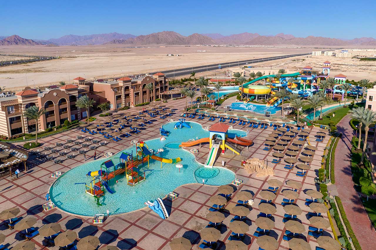 Charmillion Club Aqua Park